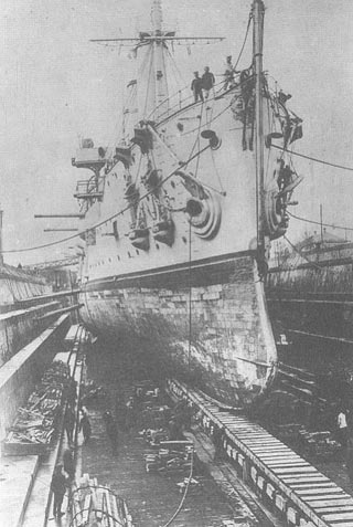 Бронепалубный крейсер I ранга Аврора